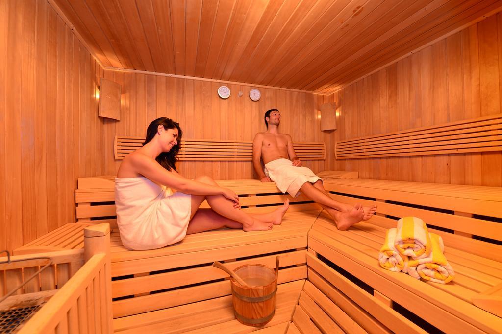 Familienhotel Kleinwalsertal รีซแลร์น ภายนอก รูปภาพ