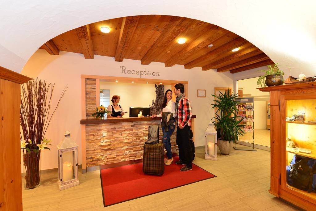 Familienhotel Kleinwalsertal รีซแลร์น ภายนอก รูปภาพ